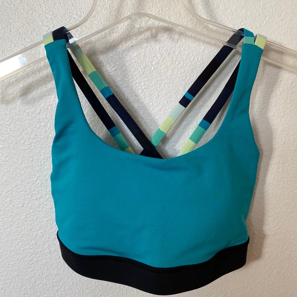 Blue Lululemon Energy Bra Size 4